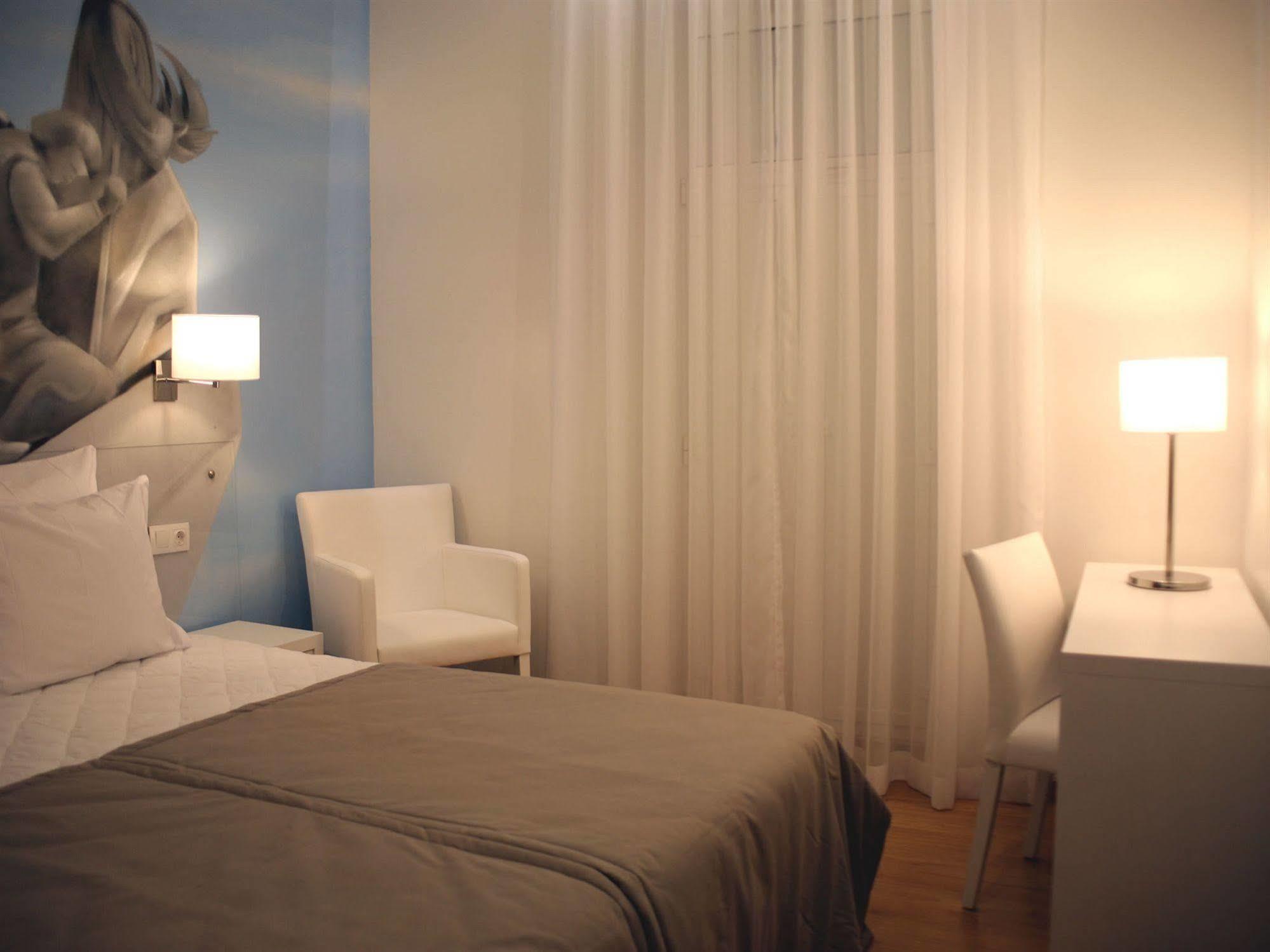 ลิสบอน สไตล์ Bed & Breakfast ภายนอก รูปภาพ
